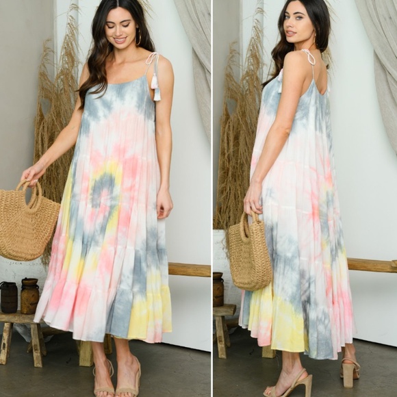 #39 WOMEN'S SLEEVELESS TIE DYE MAXI DRESS - Picture 1 of 10
